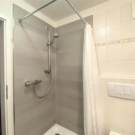 Apartmenthaus Am Nordseestrand Whg 2, An Der Rennweide 1b, 78 Qm Апартаменты Дангаст