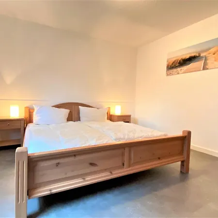 Апартаменты Apartmenthaus Am Nordseestrand Whg 2, An Der Rennweide 1b, 78 Qm